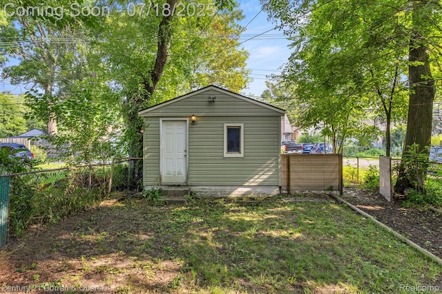 353 E Cambourne St, Royal Oak, MI 48220 - photo 31