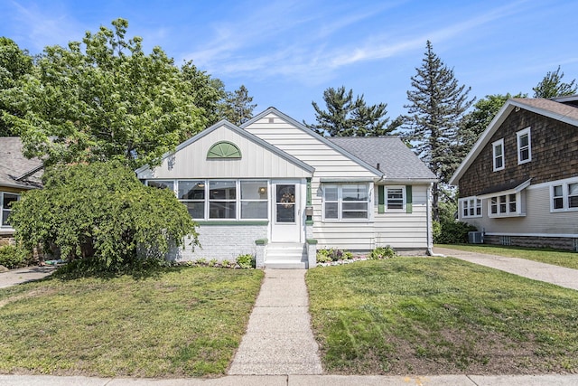 2114 Martin Ave SE, Grand Rapids, MI 49507 - photo 1