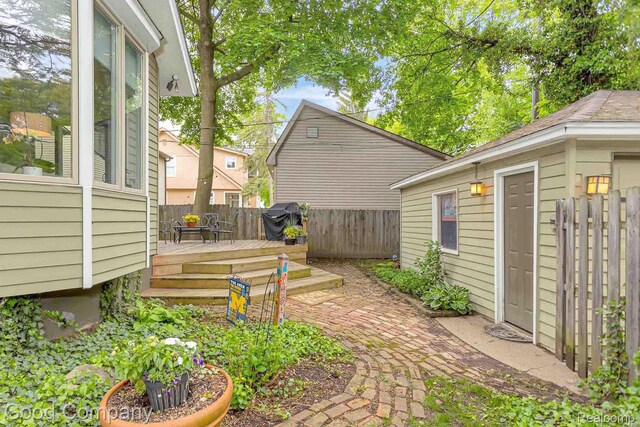 1087 Knox St, Birmingham, MI 48009 - photo 32