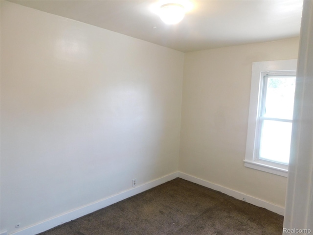 23074 Hazelwood Ave, Keego Harbor, MI 48030 - photo 18