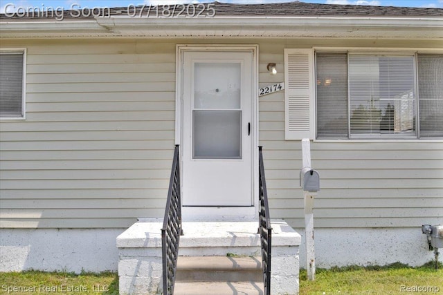 22174 Rein Ave, Eastpointe, MI 48021 - photo 6