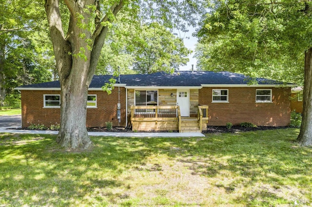 7100 Maplewood Dr, Temperance, MI 48182 - photo 1