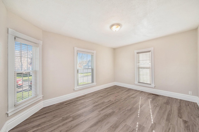 1163 Second St NW, Grand Rapids, MI 49504 - photo 4