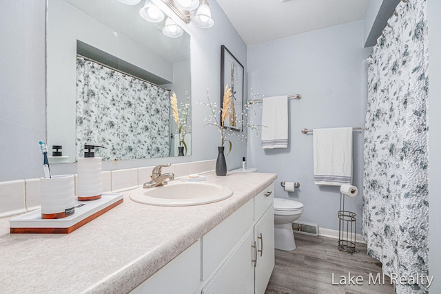2521 Chassell St SW, Wyoming, MI 49519 - photo 7