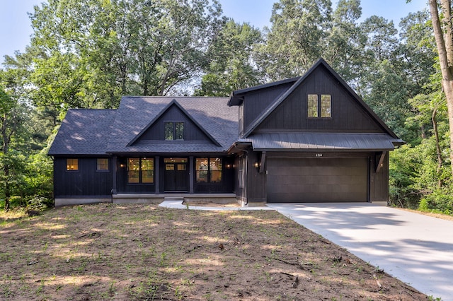 6264 Chippewa Ave, Saugatuck, MI 49453 - photo 1