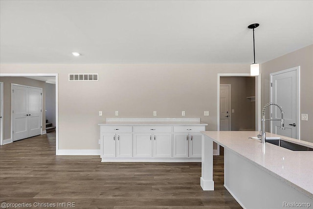 565 W Lake St, South Lyon, MI 48178 - photo 12