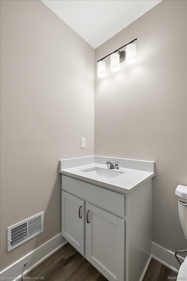 565 W Lake St, South Lyon, MI 48178 - photo 29