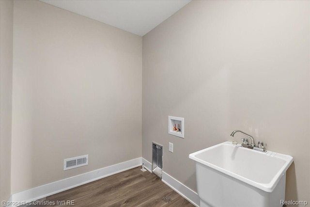 565 W Lake St, South Lyon, MI 48178 - photo 28