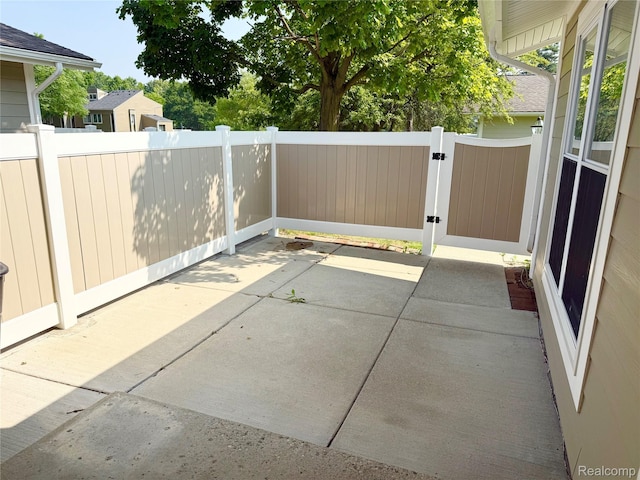 39613 Village Wood Ln, Novi, MI 48375 - photo 4