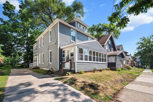1125 Thomas St SE, Grand Rapids, MI 49506 - photo 1