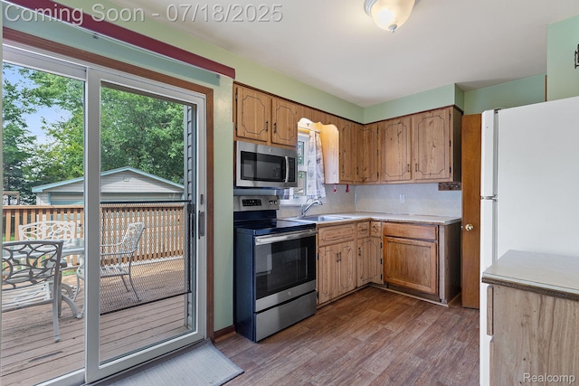 2358 Progress Ave, Woodhaven, MI 48146 - photo 3