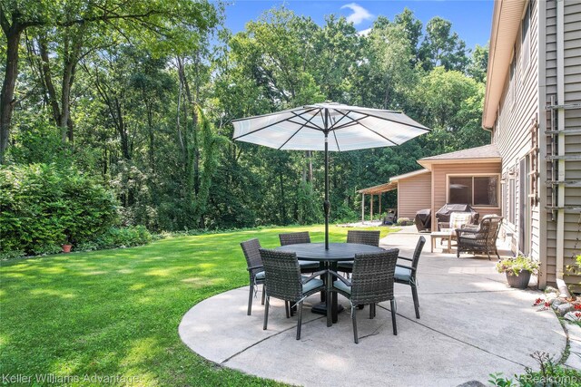 7675 Morningstar Ct, Clarkston, MI 48348 - photo 4