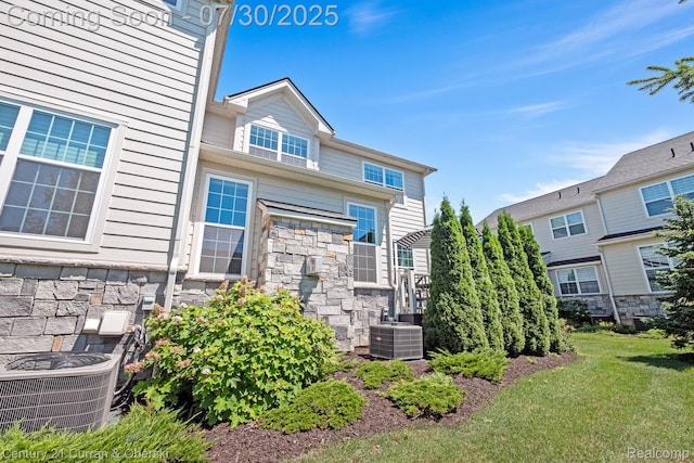 42787 Cardinal Way, Novi, MI 48375 - photo 4