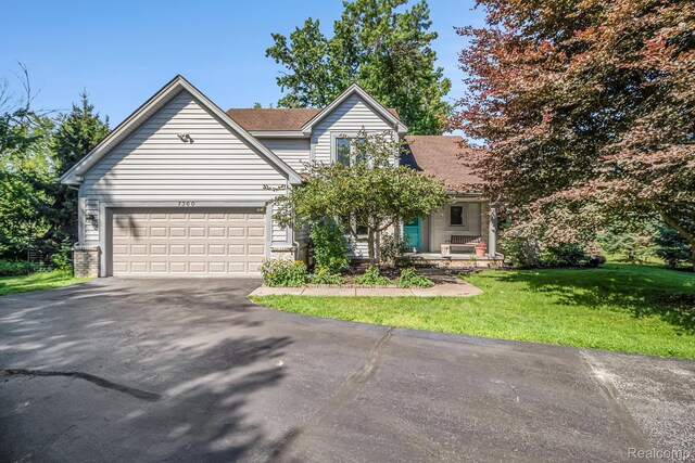 7360 Ellingrove Dr, White Lake, MI 48383 - photo 1