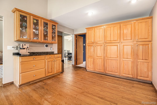 7360 Ellingrove Dr, White Lake, MI 48383 - photo 9