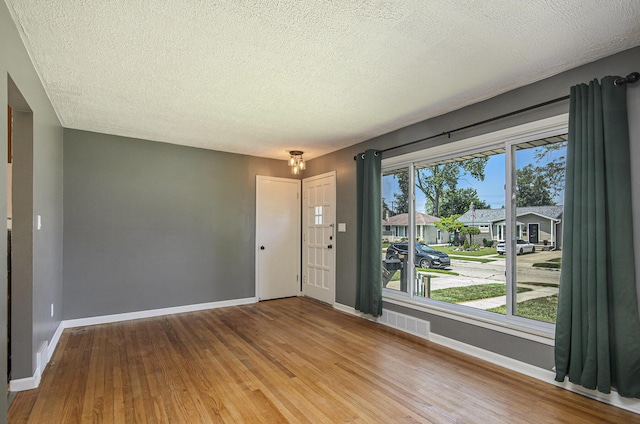 33647 Kathryn St, Garden City, MI 48135 - photo 6