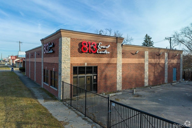 19141 Montrose St, Detroit, MI 48235 - photo 38