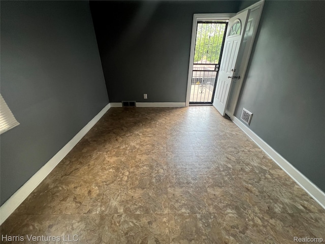 9527 E Outer Dr, Detroit, MI 48213 - photo 23