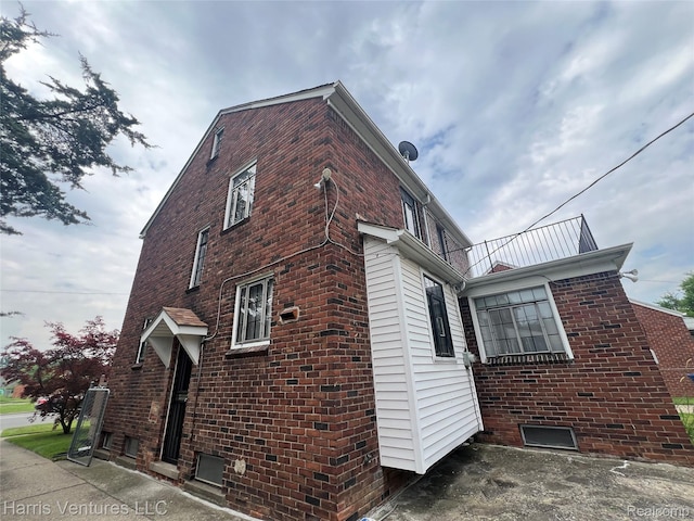 9527 E Outer Dr, Detroit, MI 48213 - photo 5
