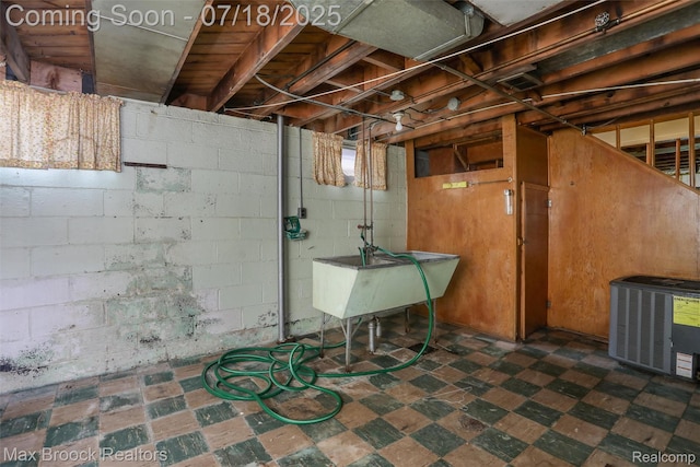 5721 Somerset Ave, Detroit, MI 48224 - photo 19