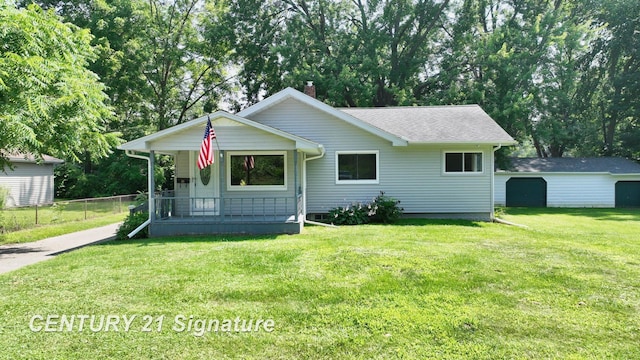 460 Oak St, Mount Morris, MI 48458 - photo 1
