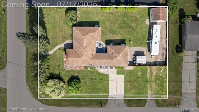32671 Cadillac St, Farmington Hills, MI 48336 - photo 33