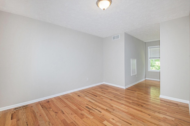 2546 Limerick Cir, Holt, MI 48842 - photo 21