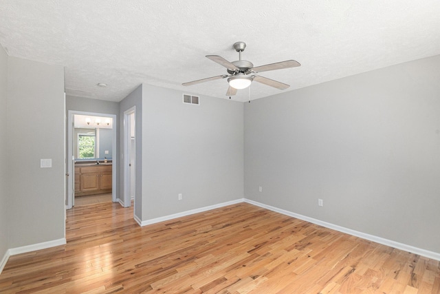 2546 Limerick Cir, Holt, MI 48842 - photo 14