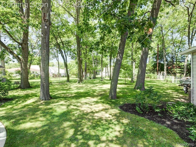 825 Sanborn St, Port Huron, MI 48060 - photo 29