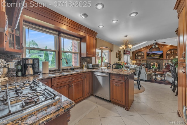619 Kinloch St, Dearborn Heights, MI 48127 - photo 23