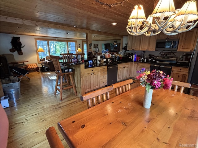 202 Mcdonald Dr, Houghton Lake, MI 48629 - photo 6