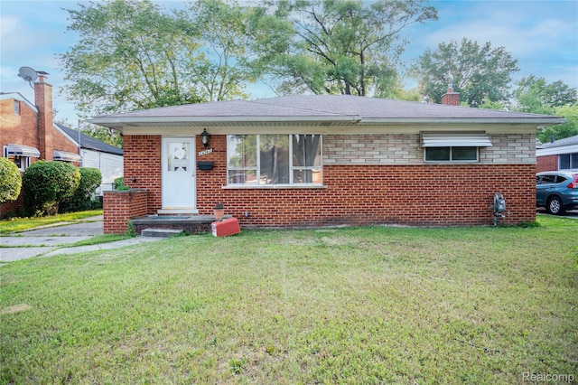 24347 Loretta Ave, Sterling Heights, MI 48091 - photo 3