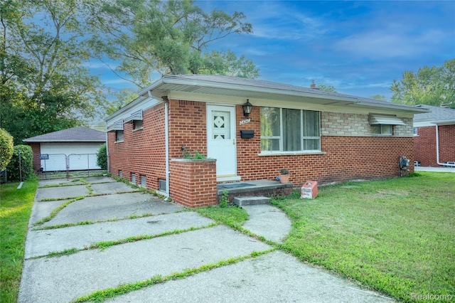 24347 Loretta Ave, Sterling Heights, MI 48091 - photo 2