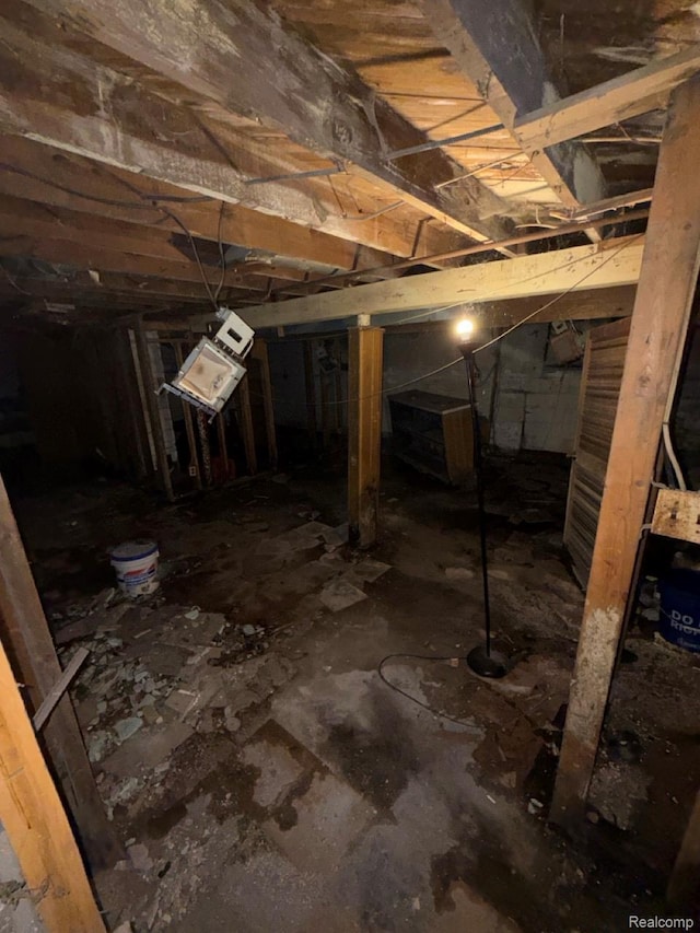 8731 Chalfonte St, Detroit, MI 48238 - photo 13