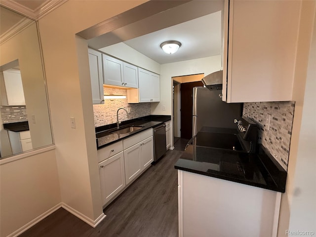 325 Riviera Dr, Saint Clair Shores, MI 48080 - photo 9