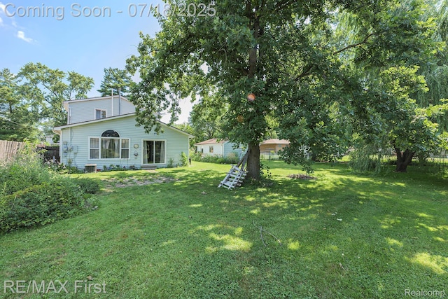 23200 Socia St, Saint Clair Shores, MI 48082 - photo 17