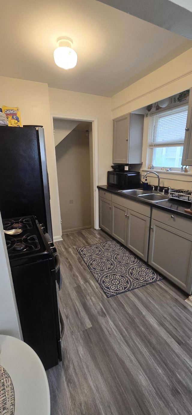 7904 Mead St, Dearborn, MI 48126 - photo 4