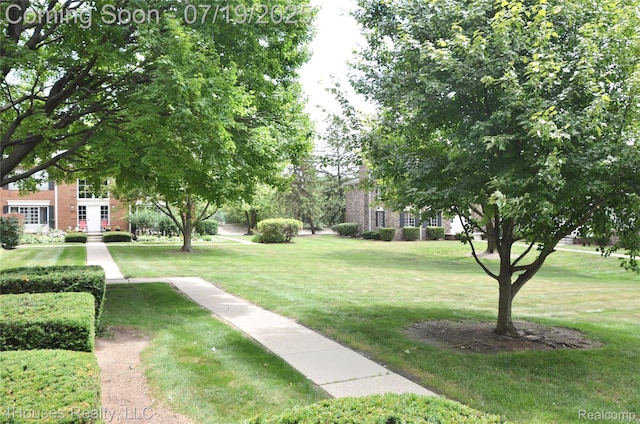 737 E Fox Hills Dr Unit 180, Bloomfield Hills, MI 48304 - photo 21
