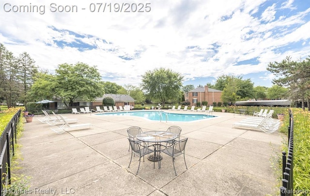 737 E Fox Hills Dr Unit 180, Bloomfield Hills, MI 48304 - photo 25