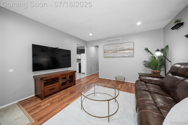 414 Gardenia Ave, Royal Oak, MI 48067 - photo 5