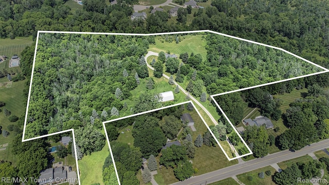7346 Potter Rd, Flushing, MI 48433 - photo 2