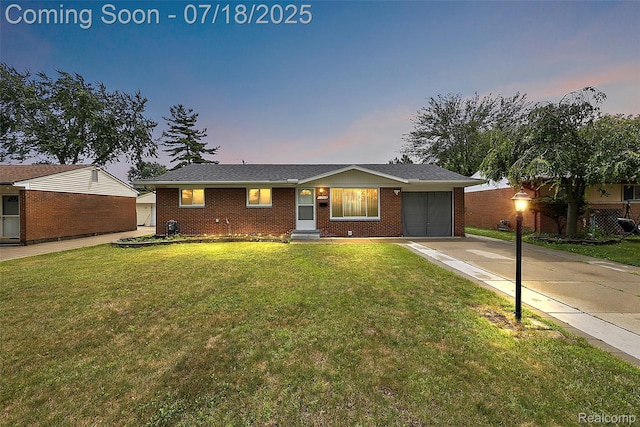 11268 Plumridge Blvd, Sterling Heights, MI 48313 - photo 1