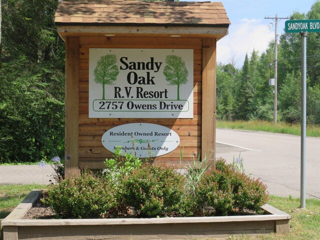 2757 Owens Dr, Houghton Lake, MI 48629 - photo 29
