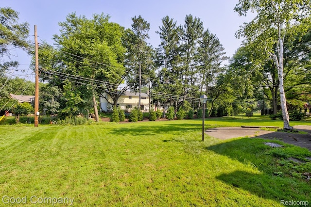 31193 Churchill Dr, Beverly Hills, MI 48025 - photo 51