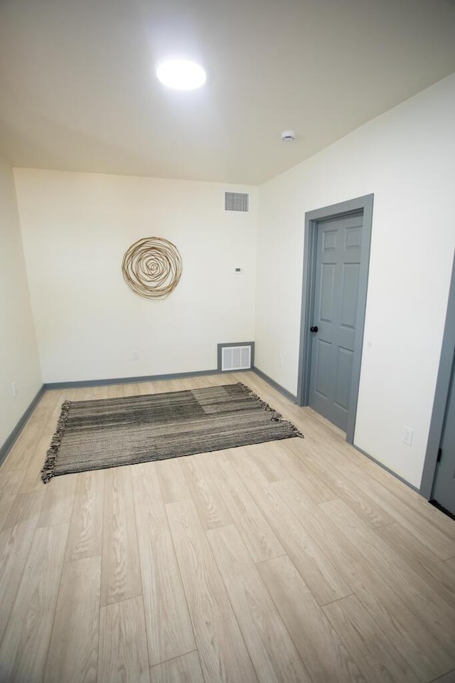 909 Bridge St NW, Grand Rapids, MI 49504 - photo 42