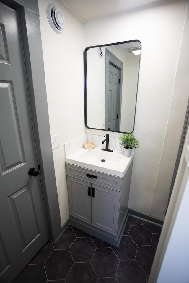 909 Bridge St NW, Grand Rapids, MI 49504 - photo 14
