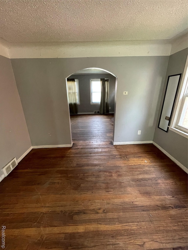 15800 Vaughan St, Detroit, MI 48223 - photo 4