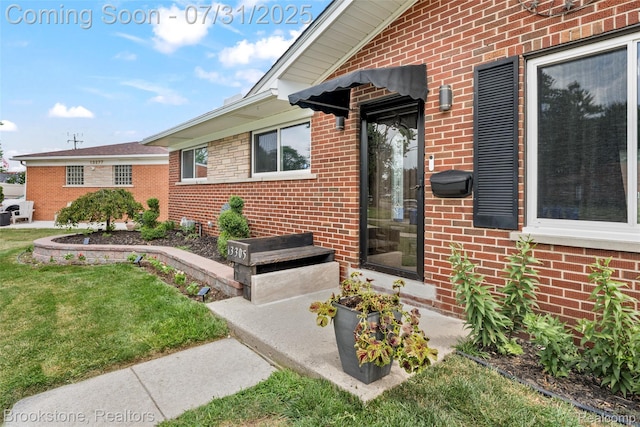 13305 Bloomfield Ave, Warren, MI 48089 - photo 2