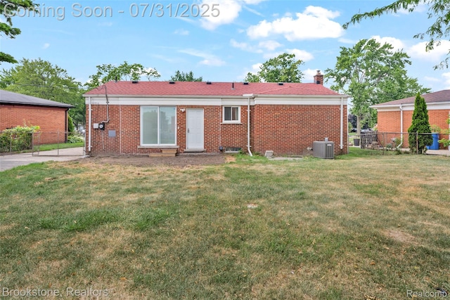 13305 Bloomfield Ave, Warren, MI 48089 - photo 17