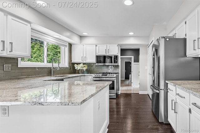 34751 Vargo St, Livonia, MI 48152 - photo 9